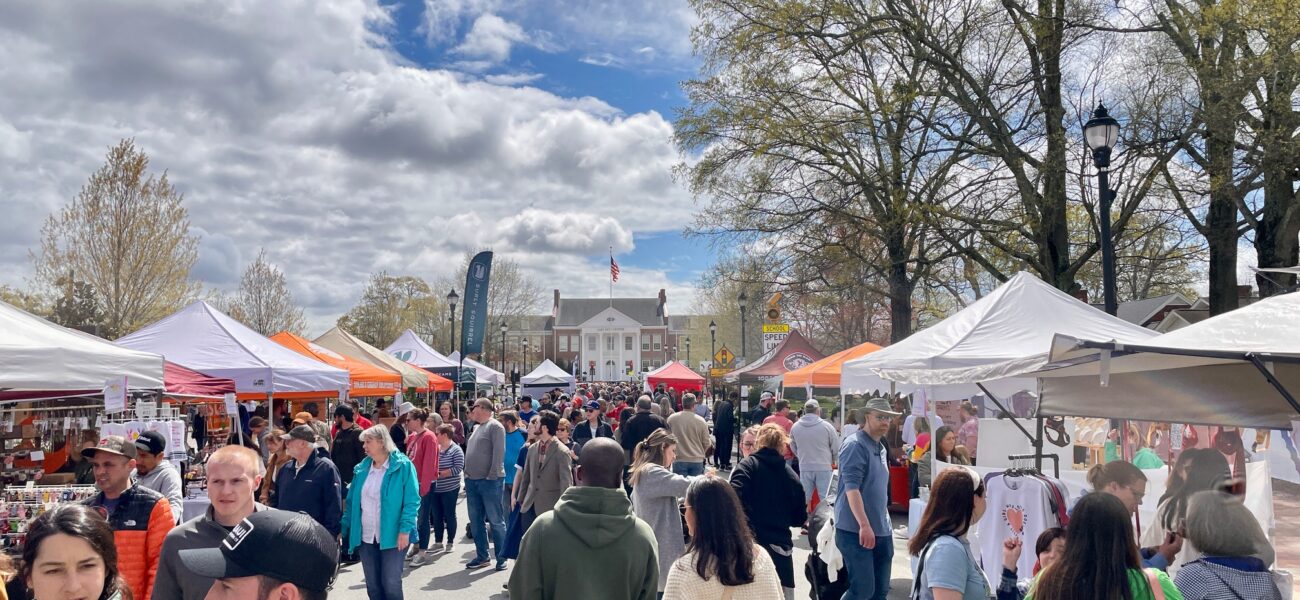 Farmers Spring Fest Crowd